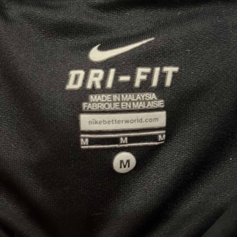 nike shorts - Picture 4 of 4